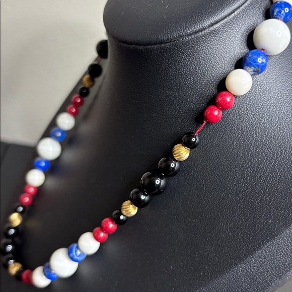 Vintage Stone Glass Beaded Necklace - Picture 3 of 8